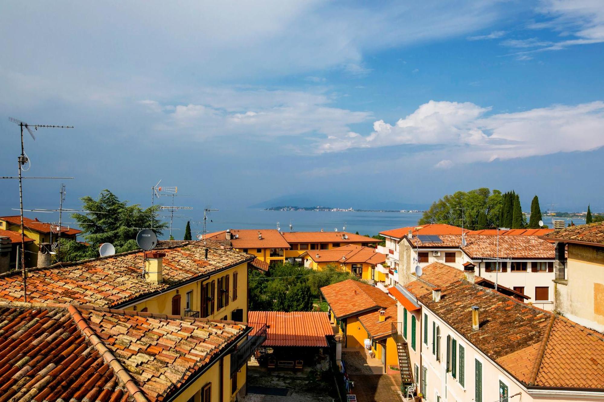Casa Milly - Happy Rentals Desenzano del Garda Exterior foto